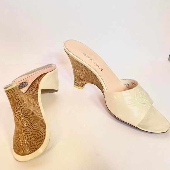 Authentic Armani Psychedelic Optical Illusion White Logo Wedges size 5.5 - Picture 2 of 4